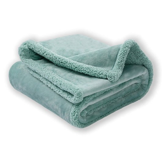 Plush Sherpa Fleece Throw